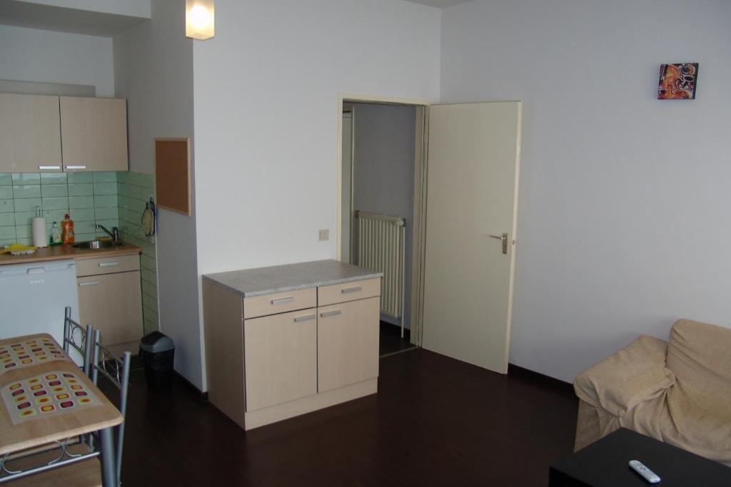 Budget Flats Antwerp Apartment Bilik gambar